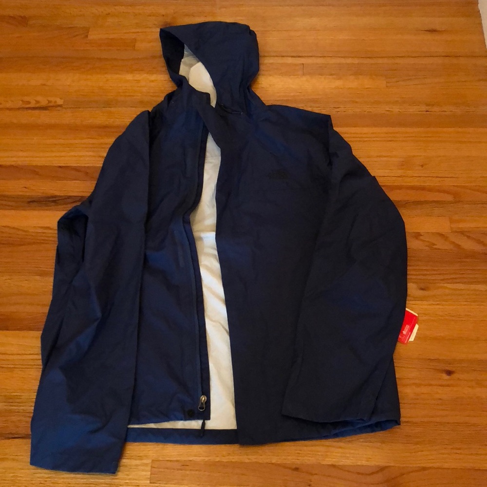 North face wind breaker/rain jacket